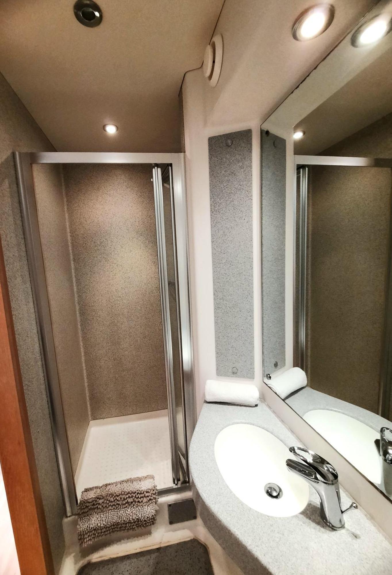 1-Bed Apartment,Leeds, Citi Space ลีดส์ ภายนอก รูปภาพ